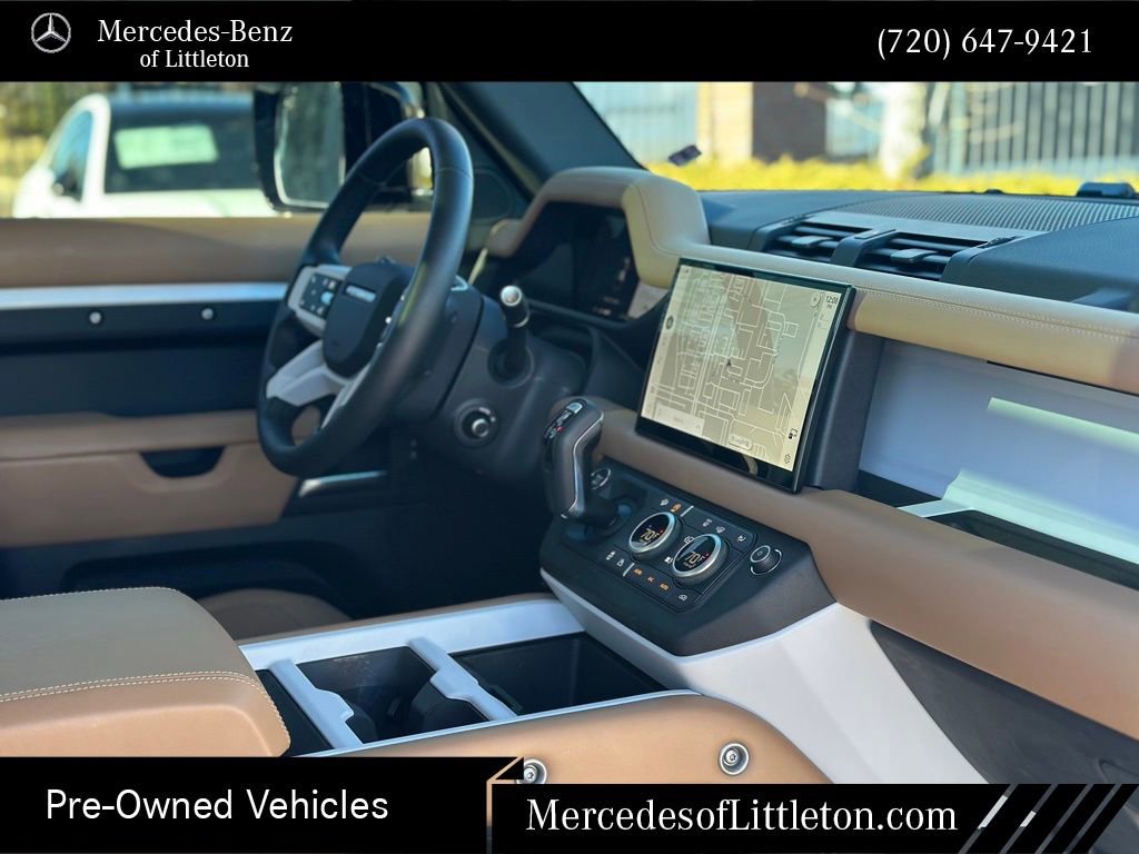 Used 2025 Land Rover Defender 110 S image 30