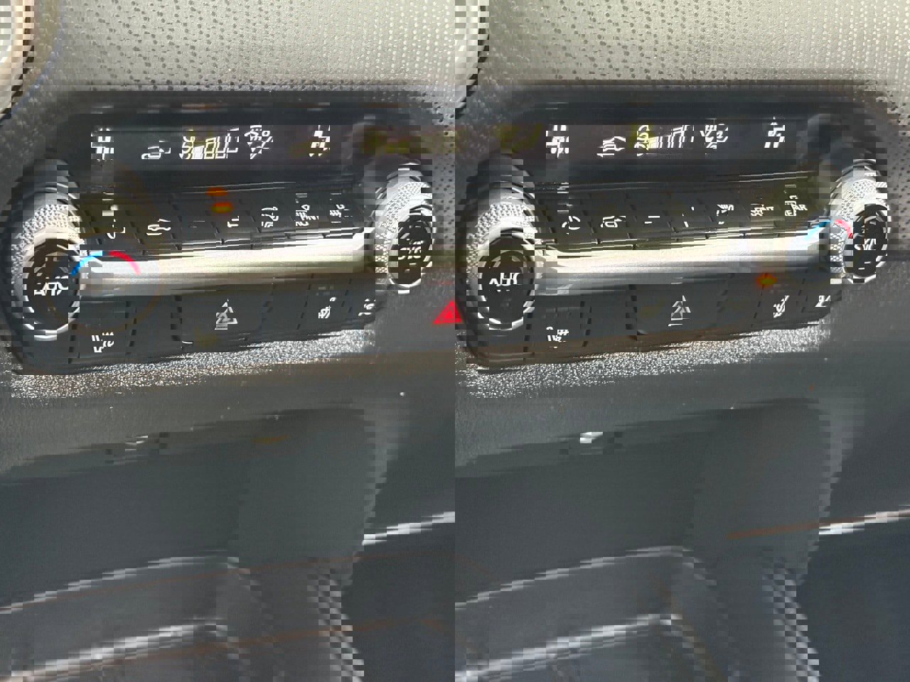 Used 2023 MAZDA CX-50 2.5 S w/ Cargo Package image 22