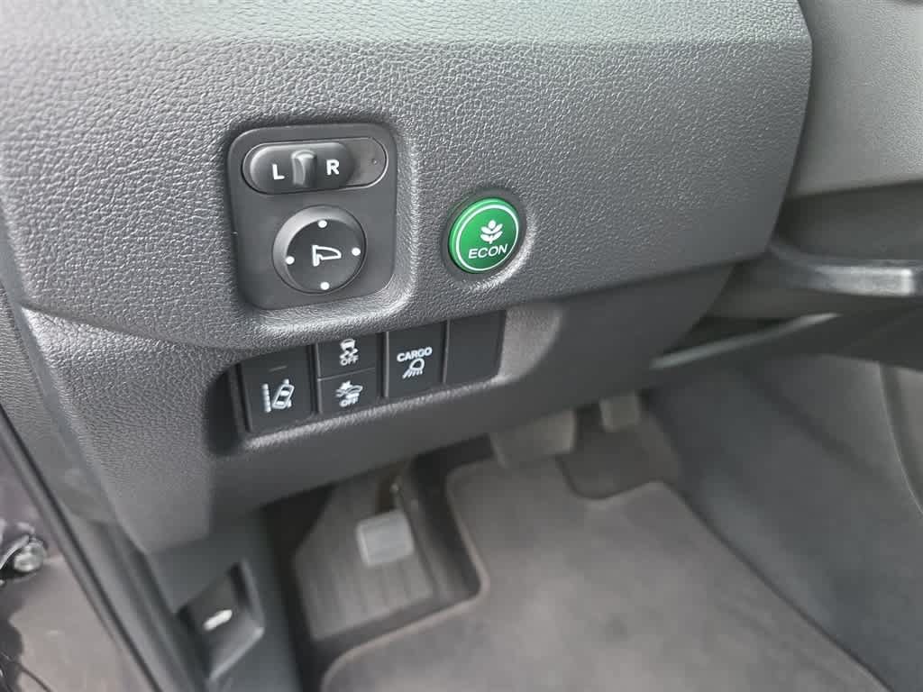 Certified 2025 Honda Ridgeline RTL image 13
