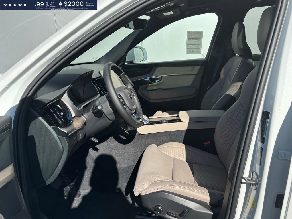 New 2026 Volvo XC90 B6 Ultra w/ Protection Package image 15