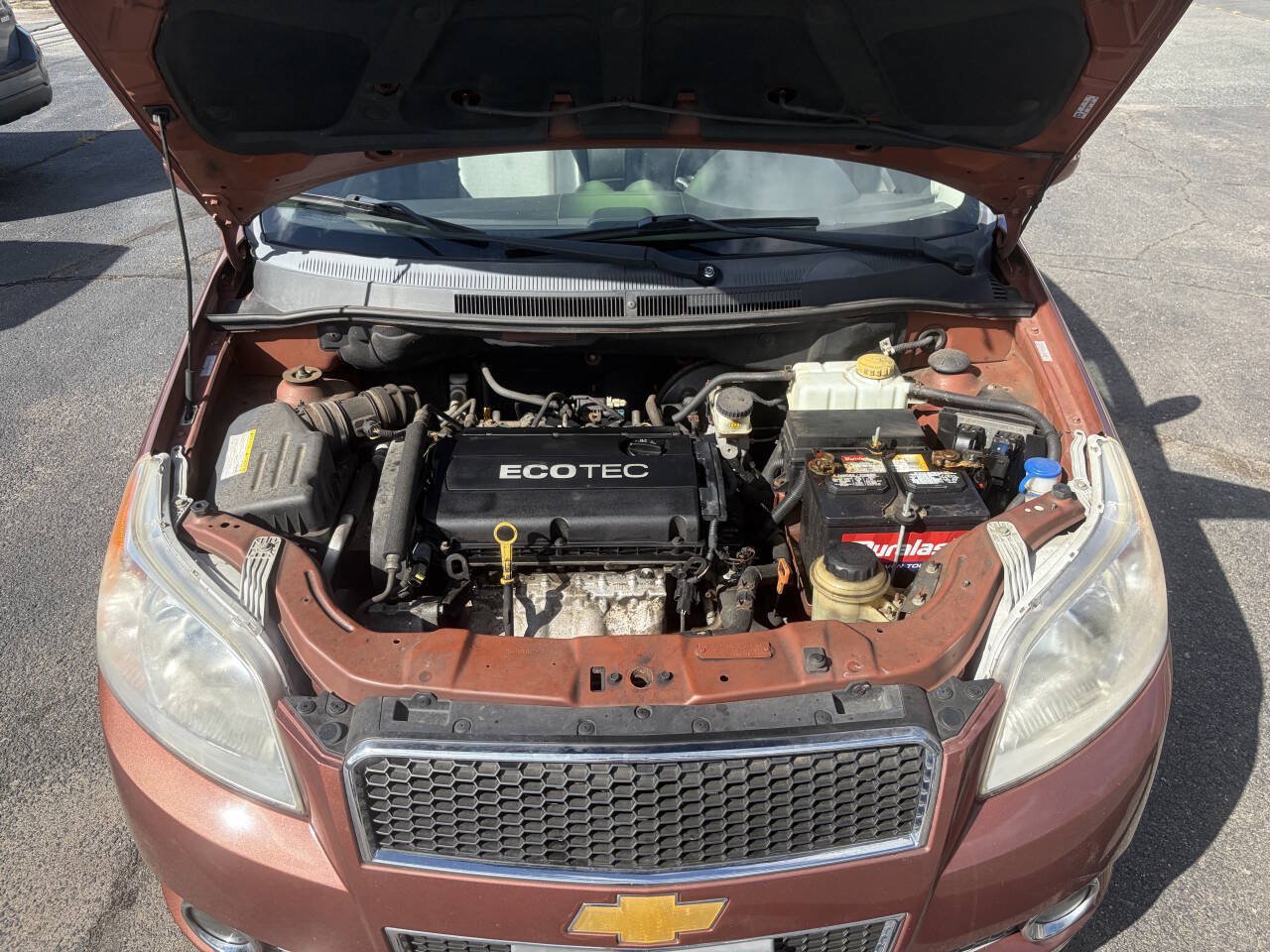 Used 2011 Chevrolet Aveo5 LT FWD image 14