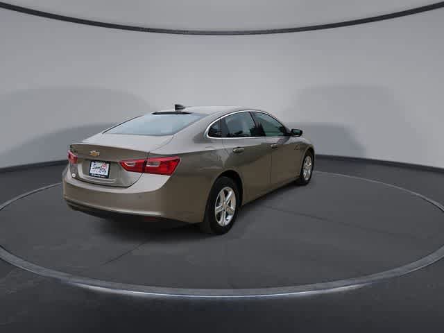 Used 2025 Chevrolet Malibu LS FWD image 8