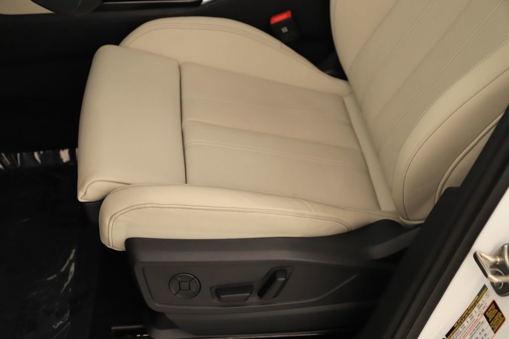 New 2025 Audi Q5 Prestige image 25