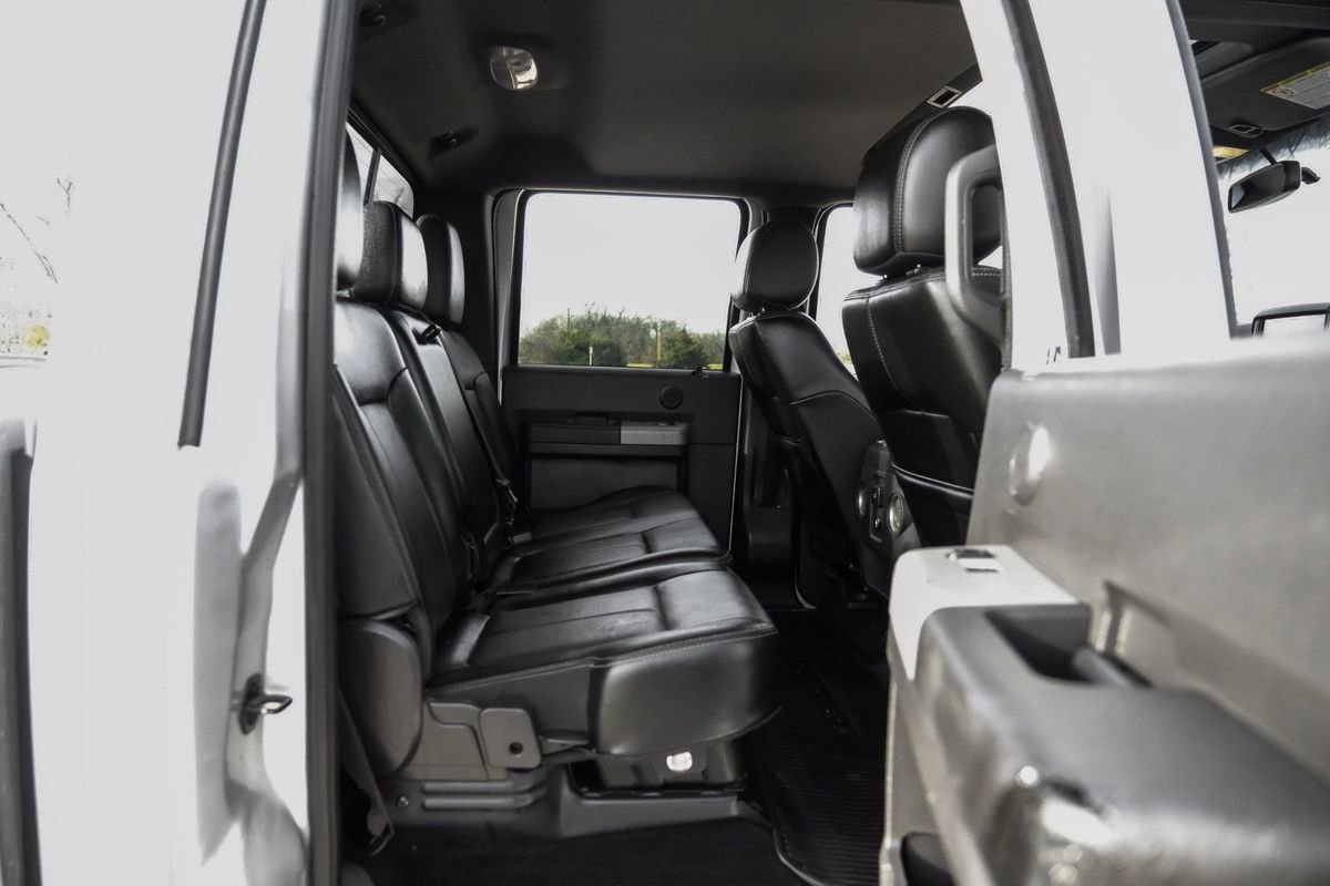 Used 2015 Ford F450 Lariat w/ Lariat Ultimate Package AWD/4WD image 34