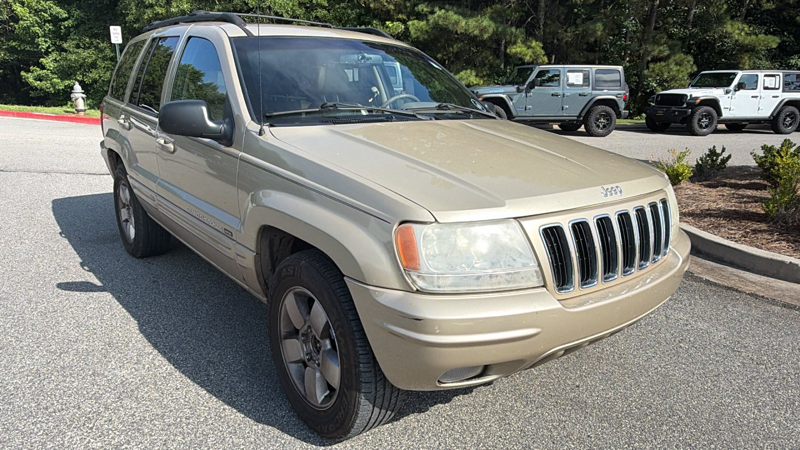 Used 2001 Jeep Grand Cherokee Limited AWD/4WD image 5