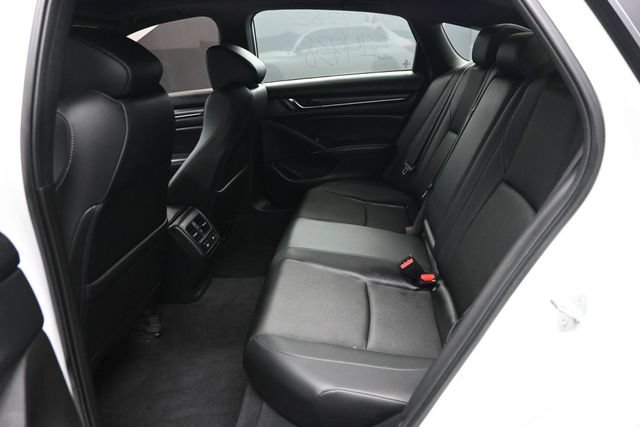 Used 2022 Honda Accord Sport image 11