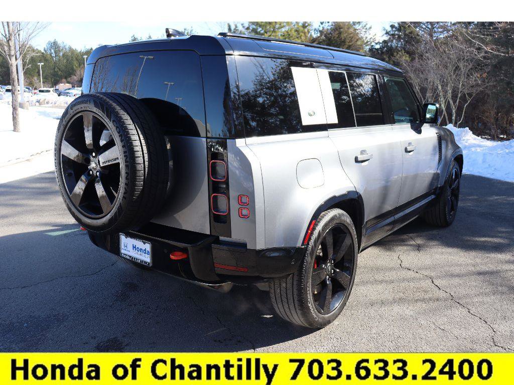 Used 2024 Land Rover Defender 110 X image 7