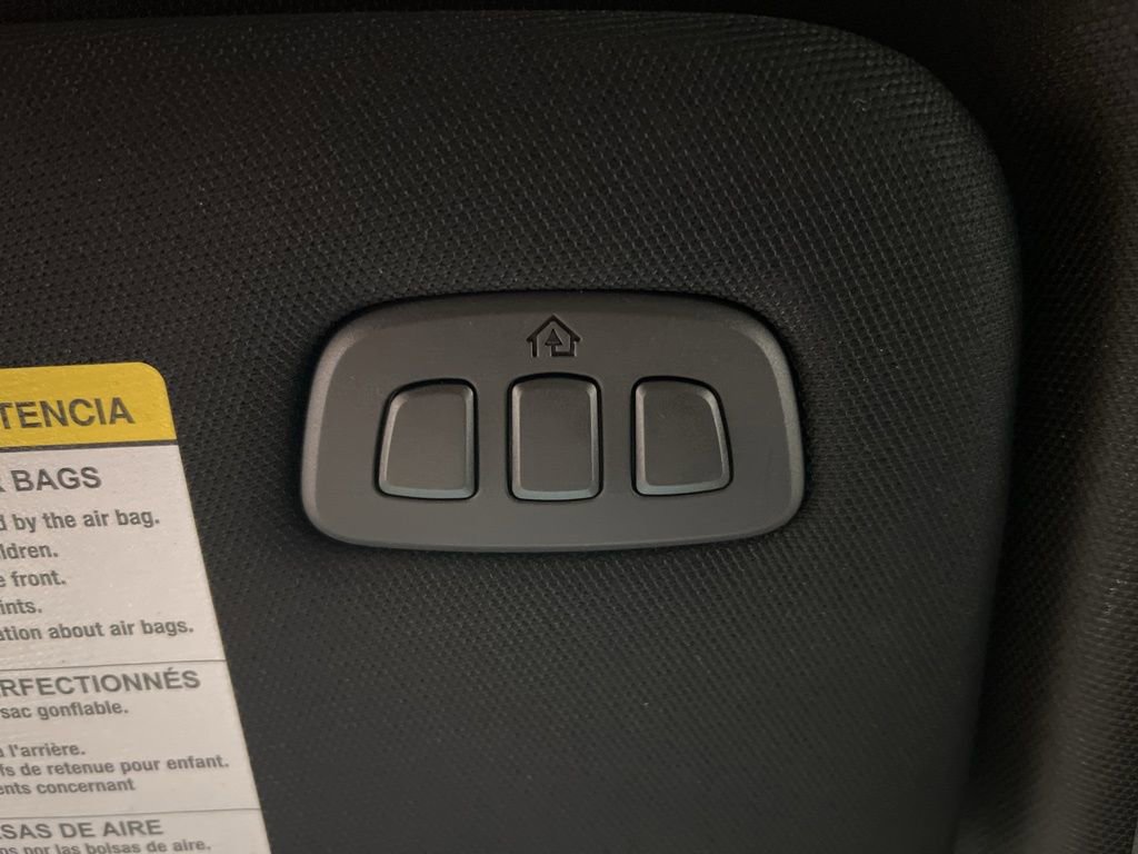 New 2026 Ford Explorer ST-Line w/ ST-Line Street Pack image 26