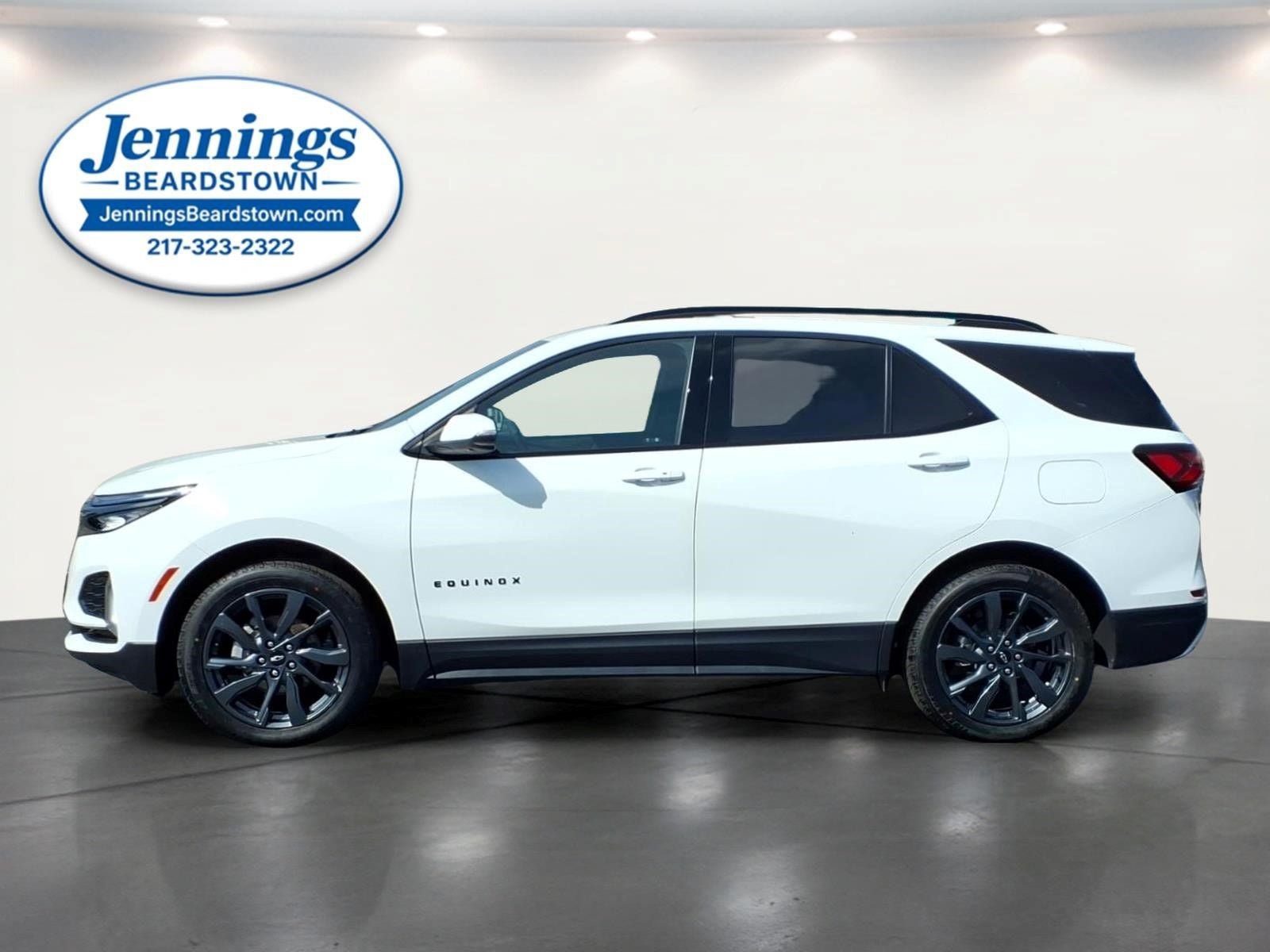 Used 2022 Chevrolet Equinox RS w/ RS Leather Package FWD image 2