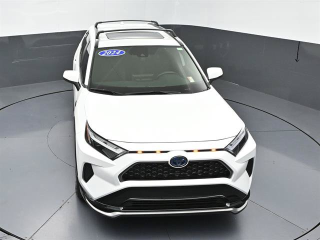 Certified 2024 Toyota RAV4 SE w/ Weather & Moonroof Package AWD/4WD image 39