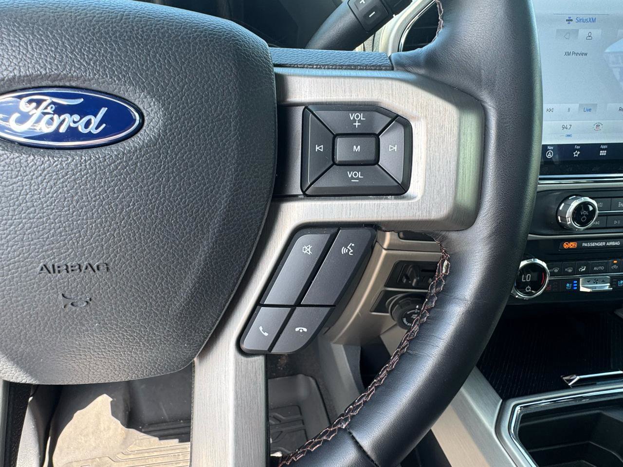 Used 2022 Ford F450 Platinum w/ FX4 Off-Road Package AWD/4WD image 30