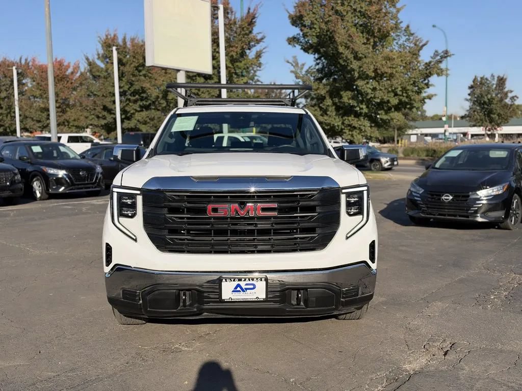 Used 2022 GMC Sierra 1500 Pro w/ 1SA Safety Plus Package AWD/4WD image 2