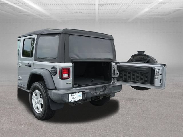 Used 2021 Jeep Wrangler Unlimited Sport AWD/4WD image 17