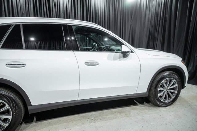 Certified 2026 Mercedes-Benz GLC 300 4MATIC image 4