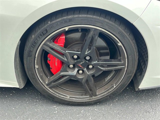 Used 2021 Chevrolet Corvette Stingray Premium Cpe w/ Z51 Performance Package image 9