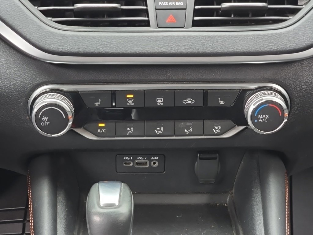 Used 2019 Nissan Altima 2.5 SR w/ SR Premium Package image 21