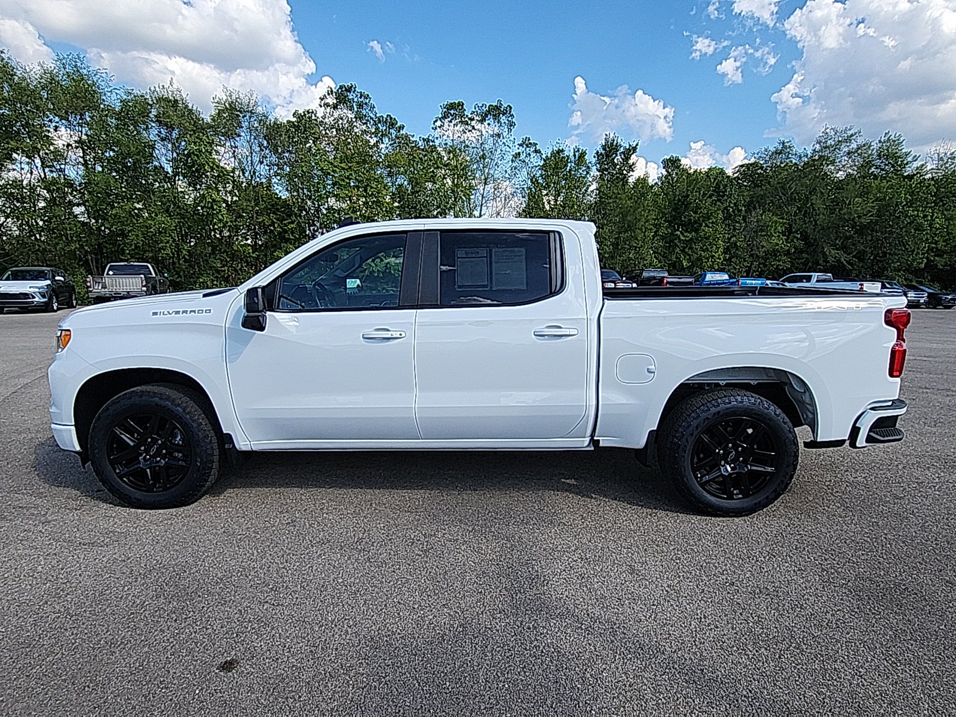 Used 2022 Chevrolet Silverado 1500 RST image 5