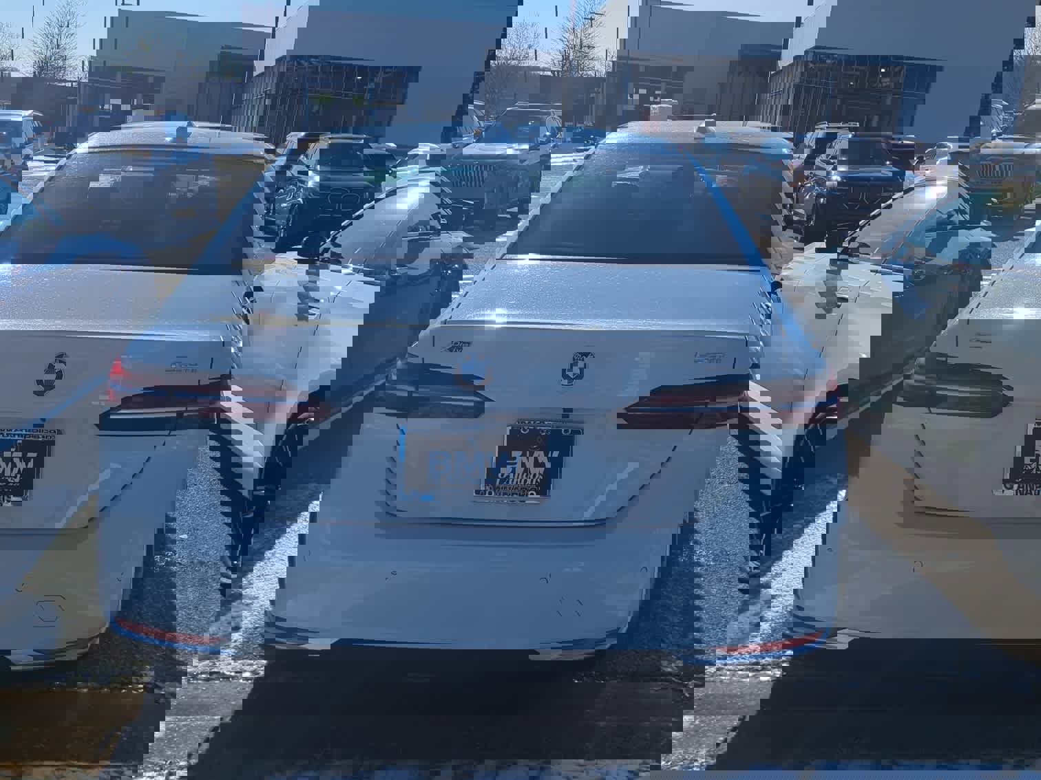 Used 2025 BMW 530i xDrive image 11