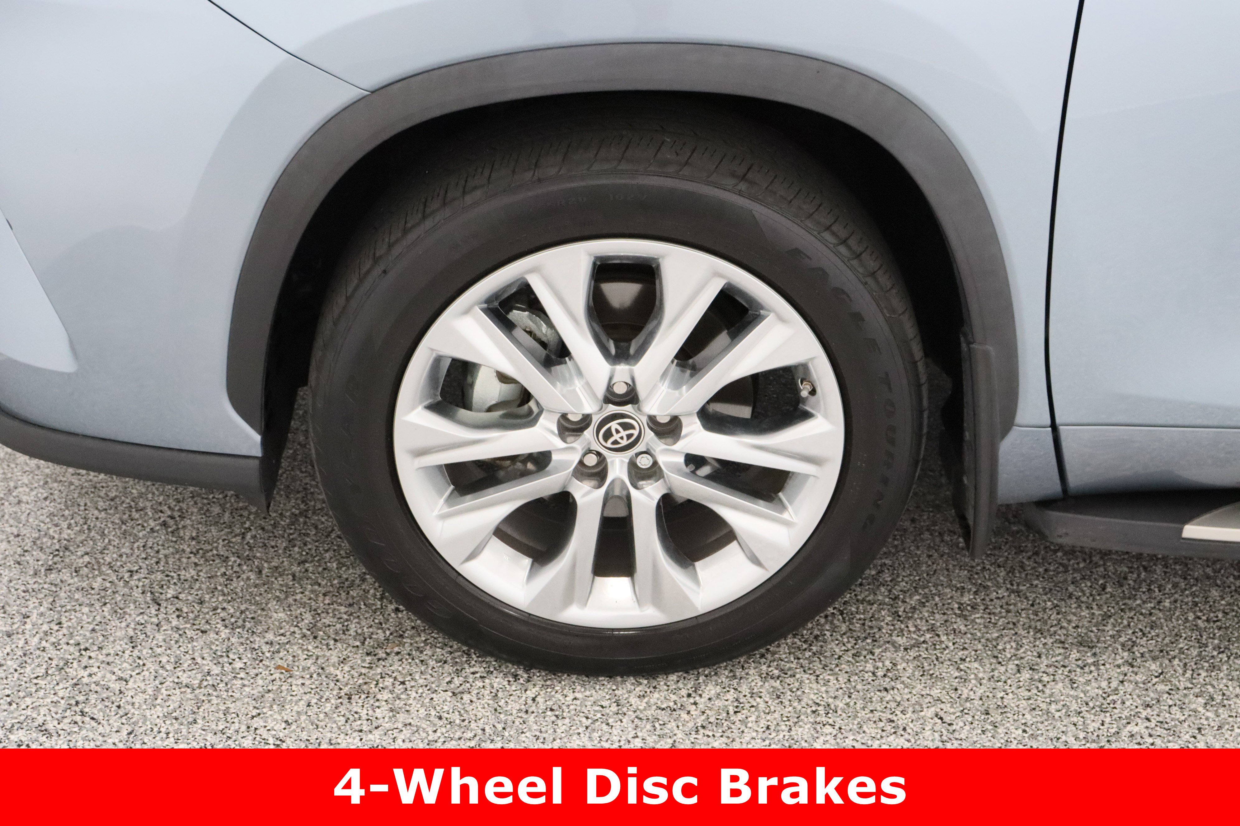 Used 2023 Toyota Highlander Limited image 11