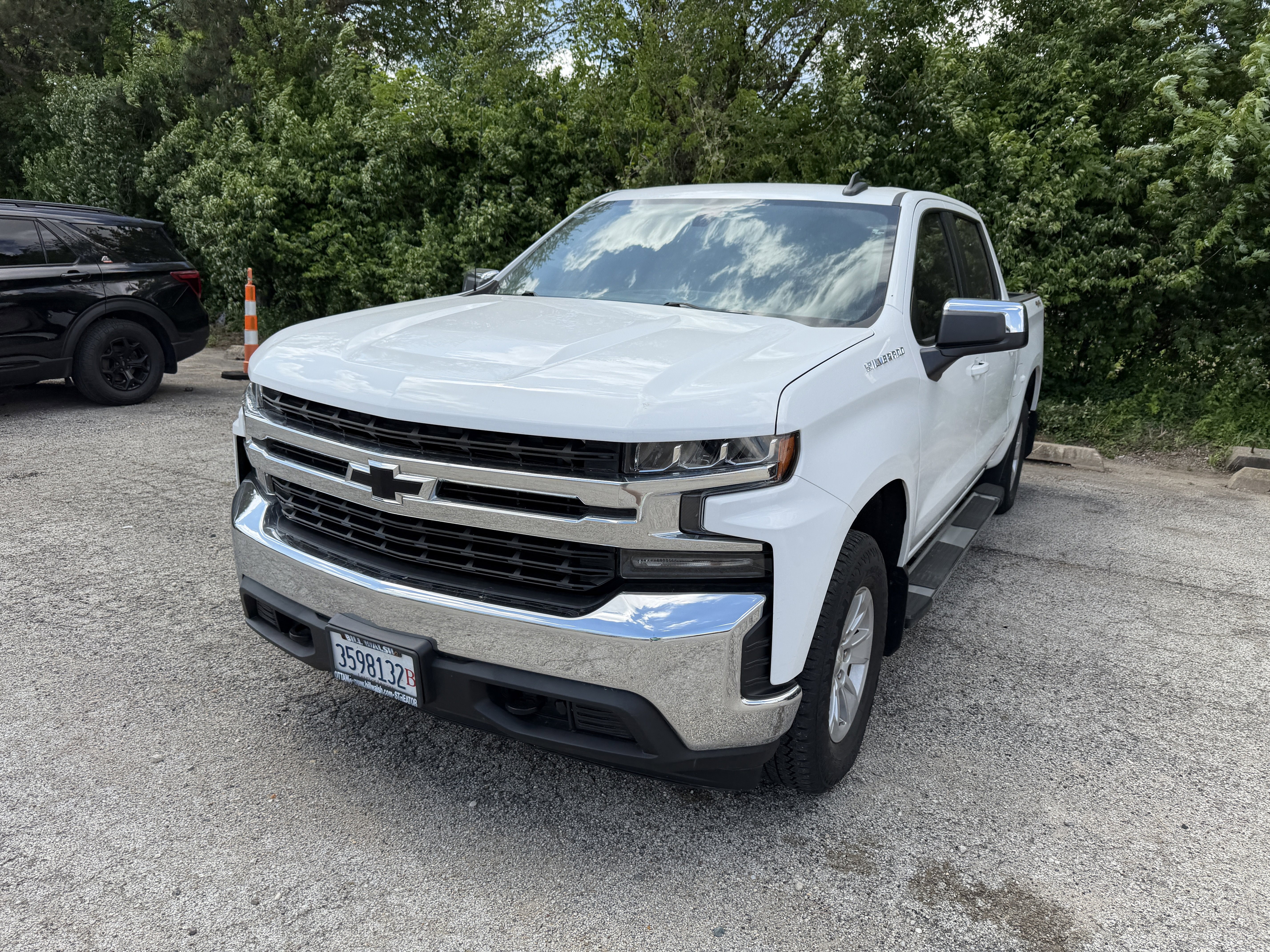 Used 2021 Chevrolet Silverado 1500 LT w/ Bed Protection Package AWD/4WD image 15