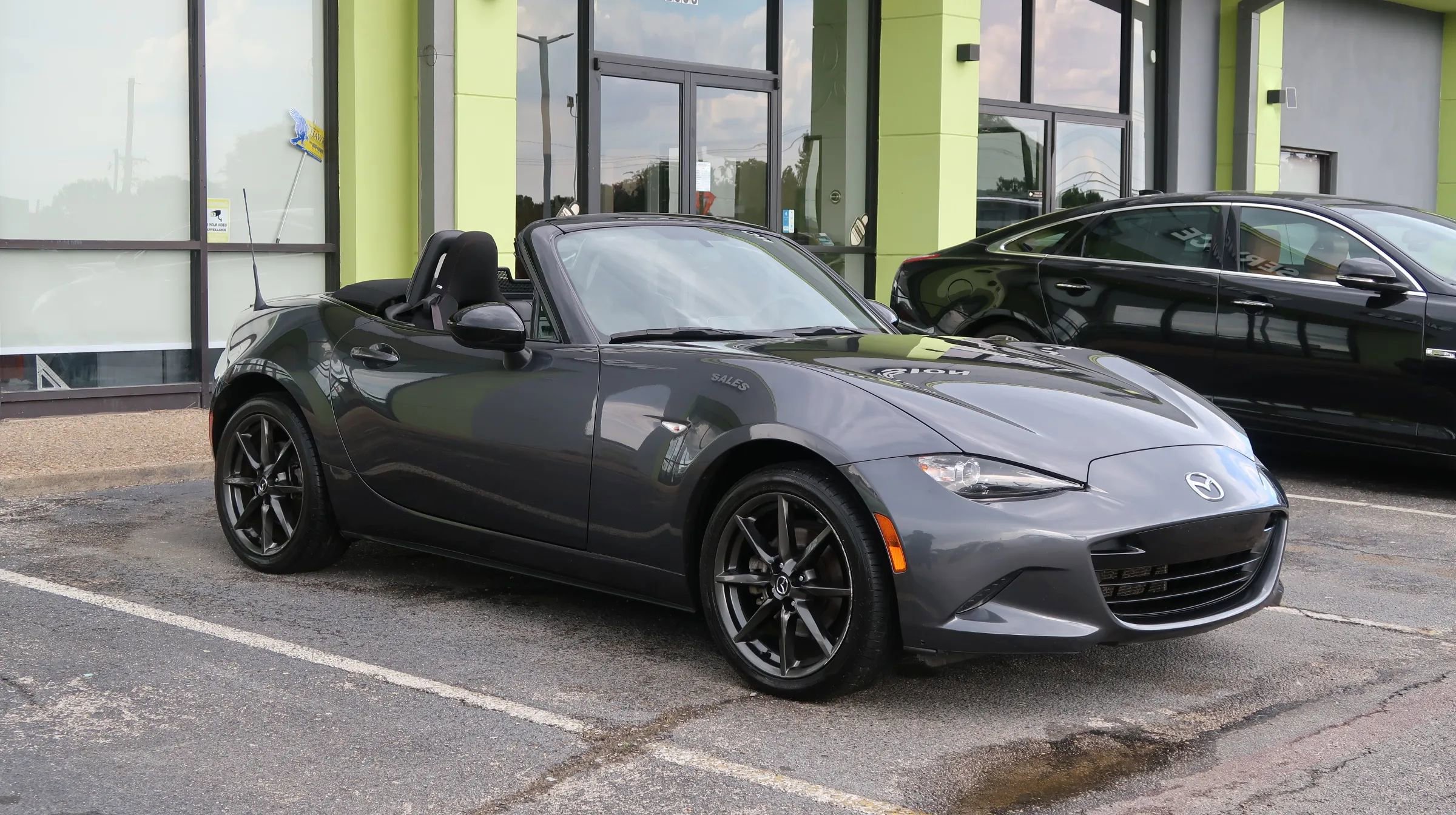 Used 2017 MAZDA MX-5 Miata Club image 43