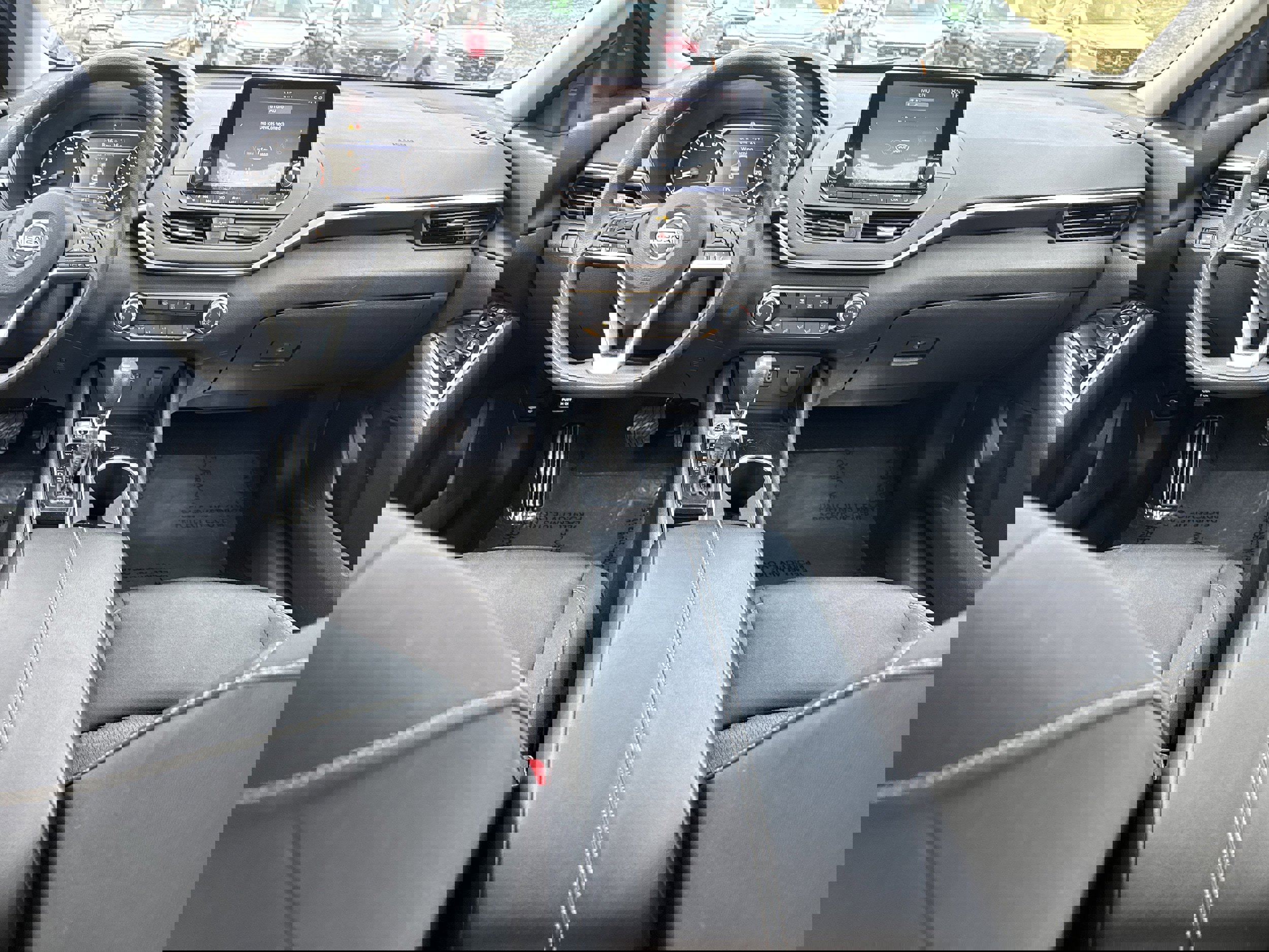 Used 2021 Nissan Altima 2.5 SV image 15