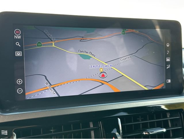 Used 2023 Lexus GX 460 Premium w/ Premium Package image 25
