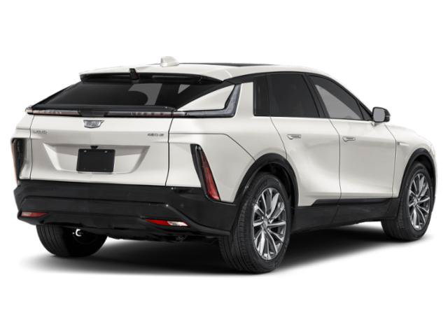 Used 2026 Cadillac Lyriq Signature Sport AWD/4WD image 2