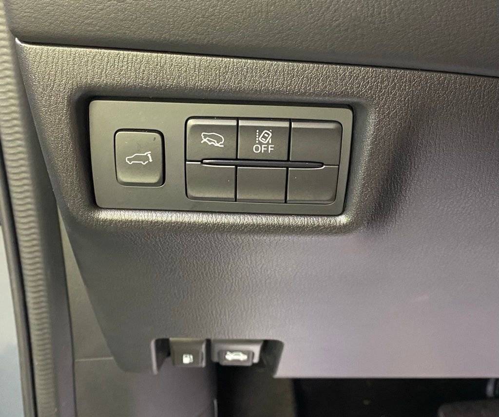 Used 2023 MAZDA CX-5 Carbon Edition image 25