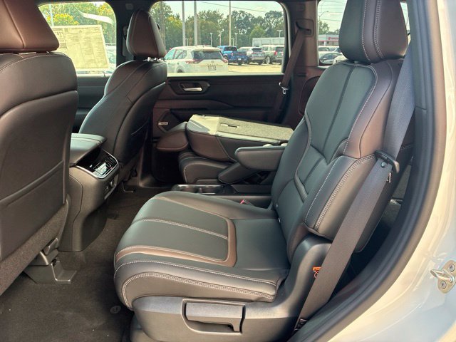 New 2026 Nissan Armada SL w/ Captain's Chari Seat Package RWD image 8