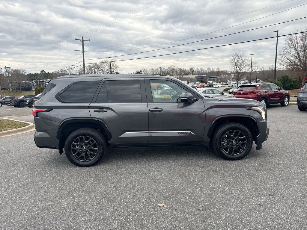 Used 2025 Toyota Sequoia Platinum image 7