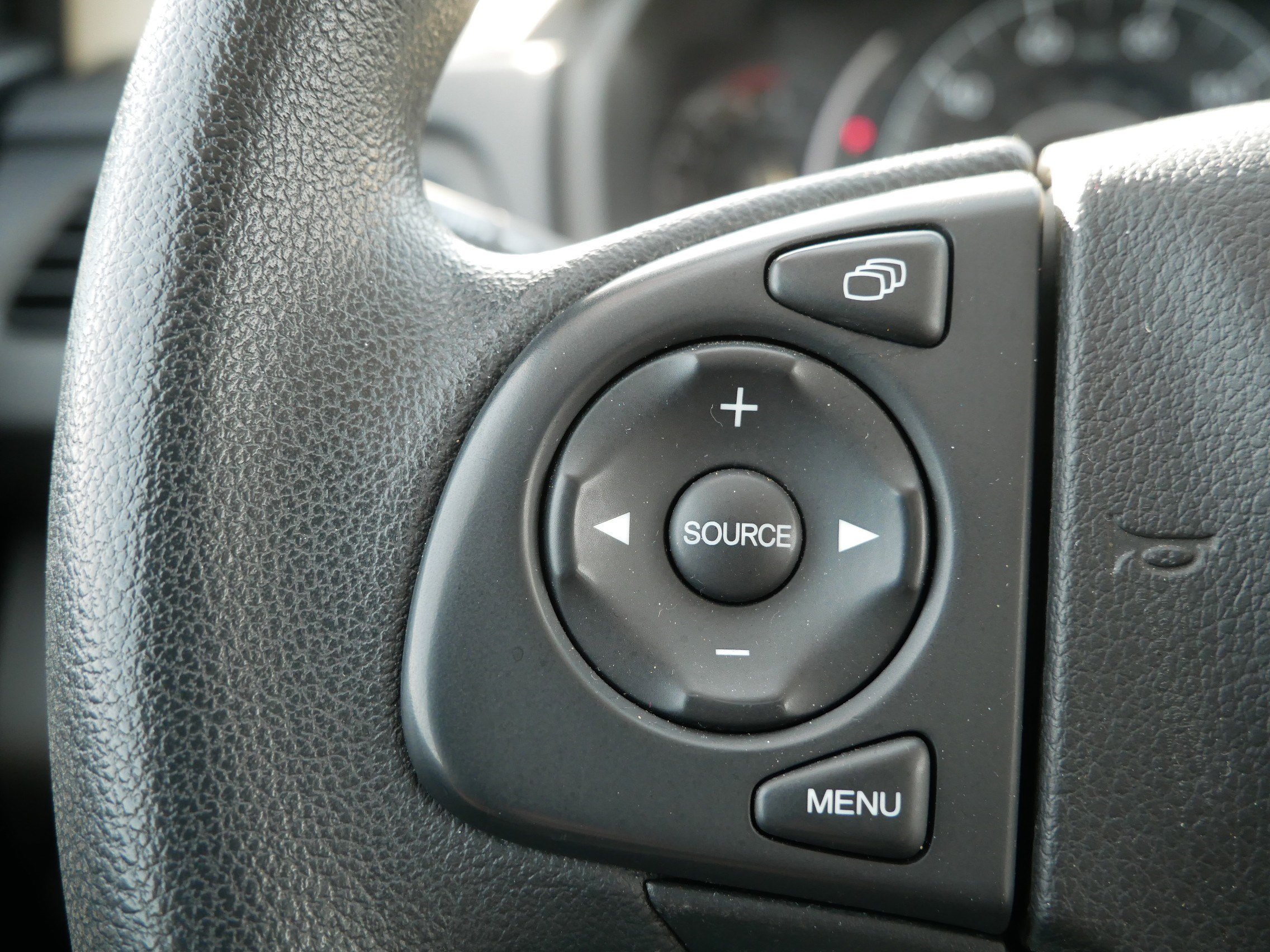 Used 2016 Honda CR-V SE image 31