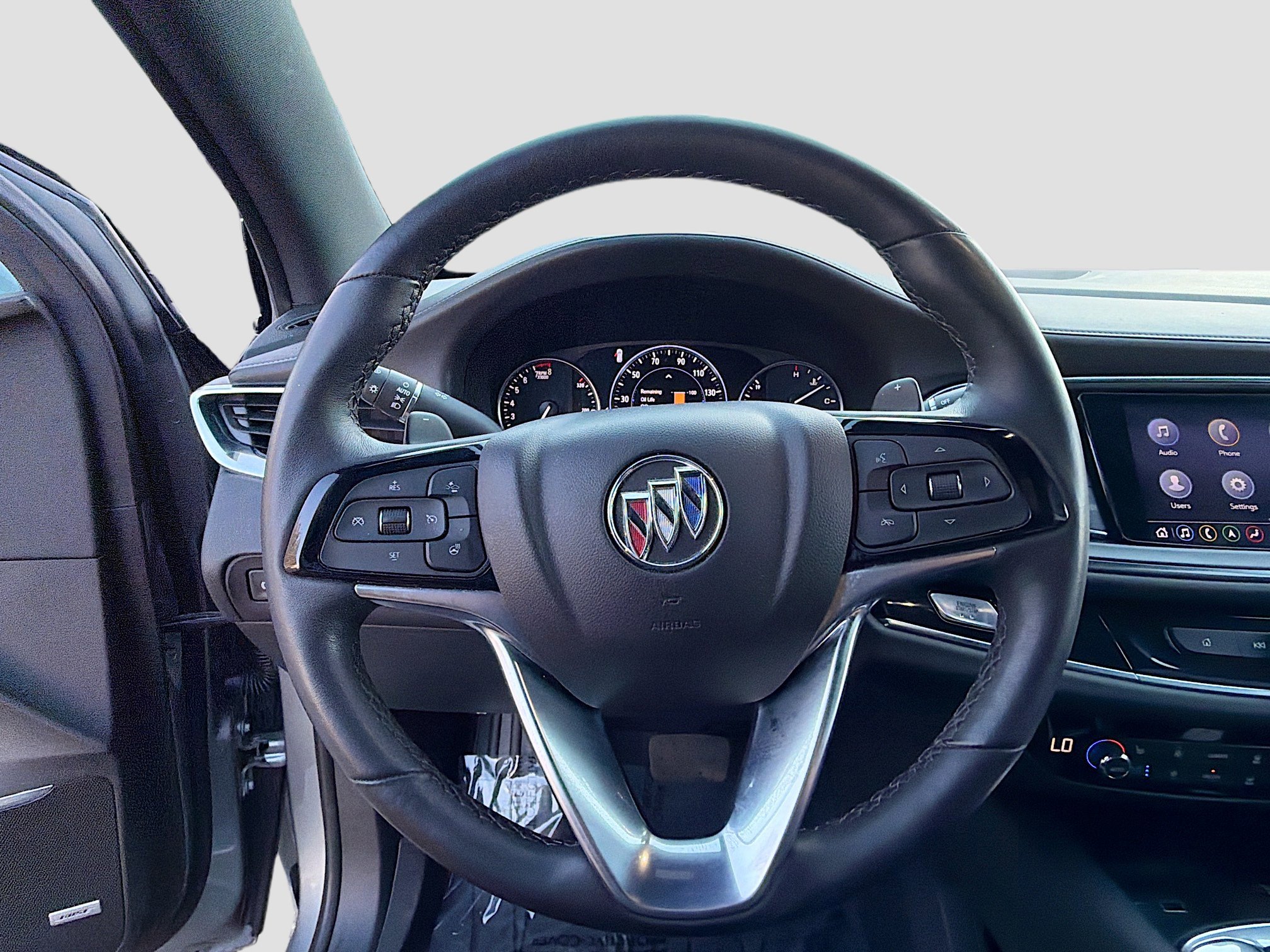 Used 2023 Buick Enclave Avenir w/ Avenir Technology Package image 37