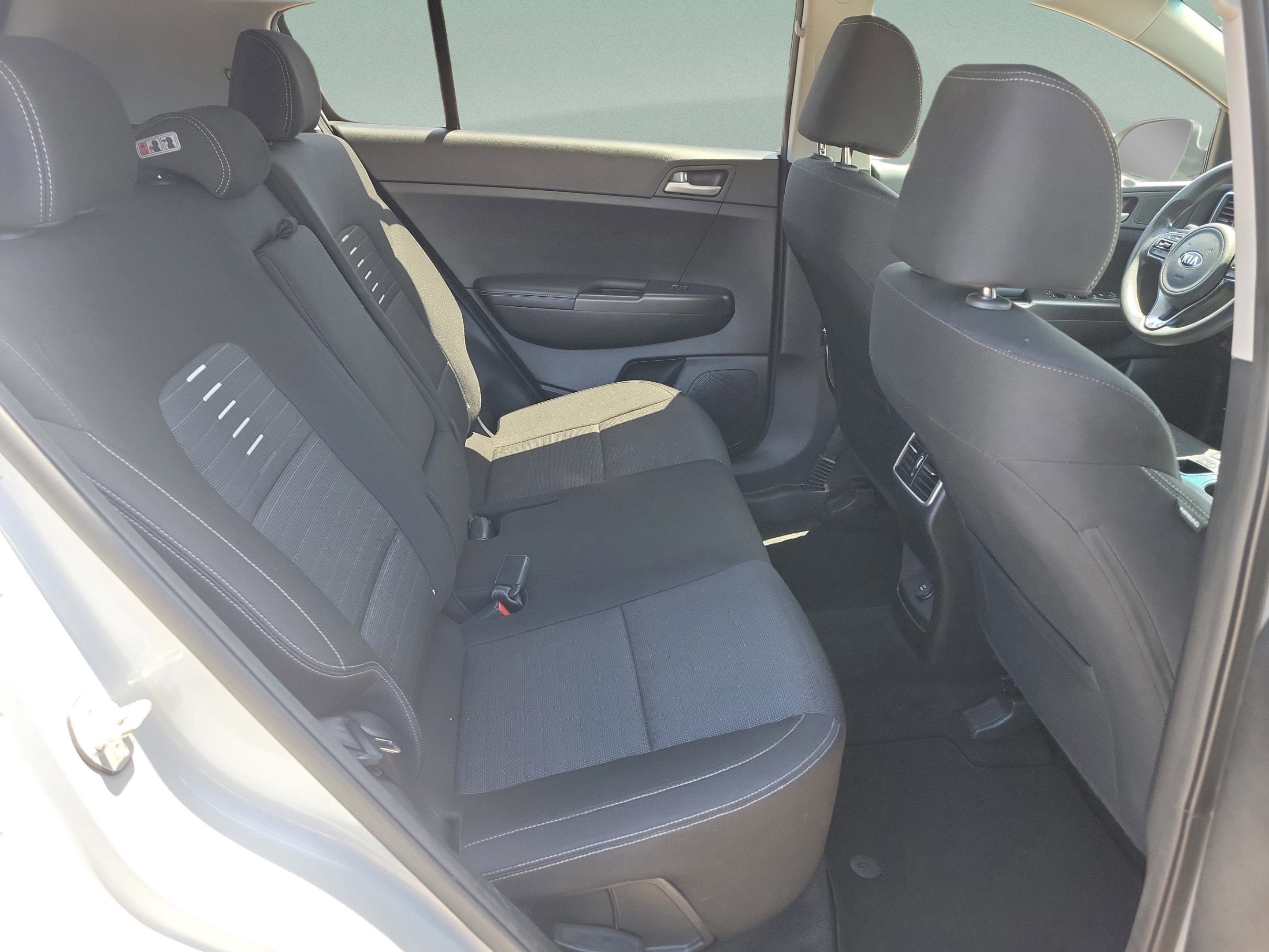 Used 2018 Kia Sportage LX image 10