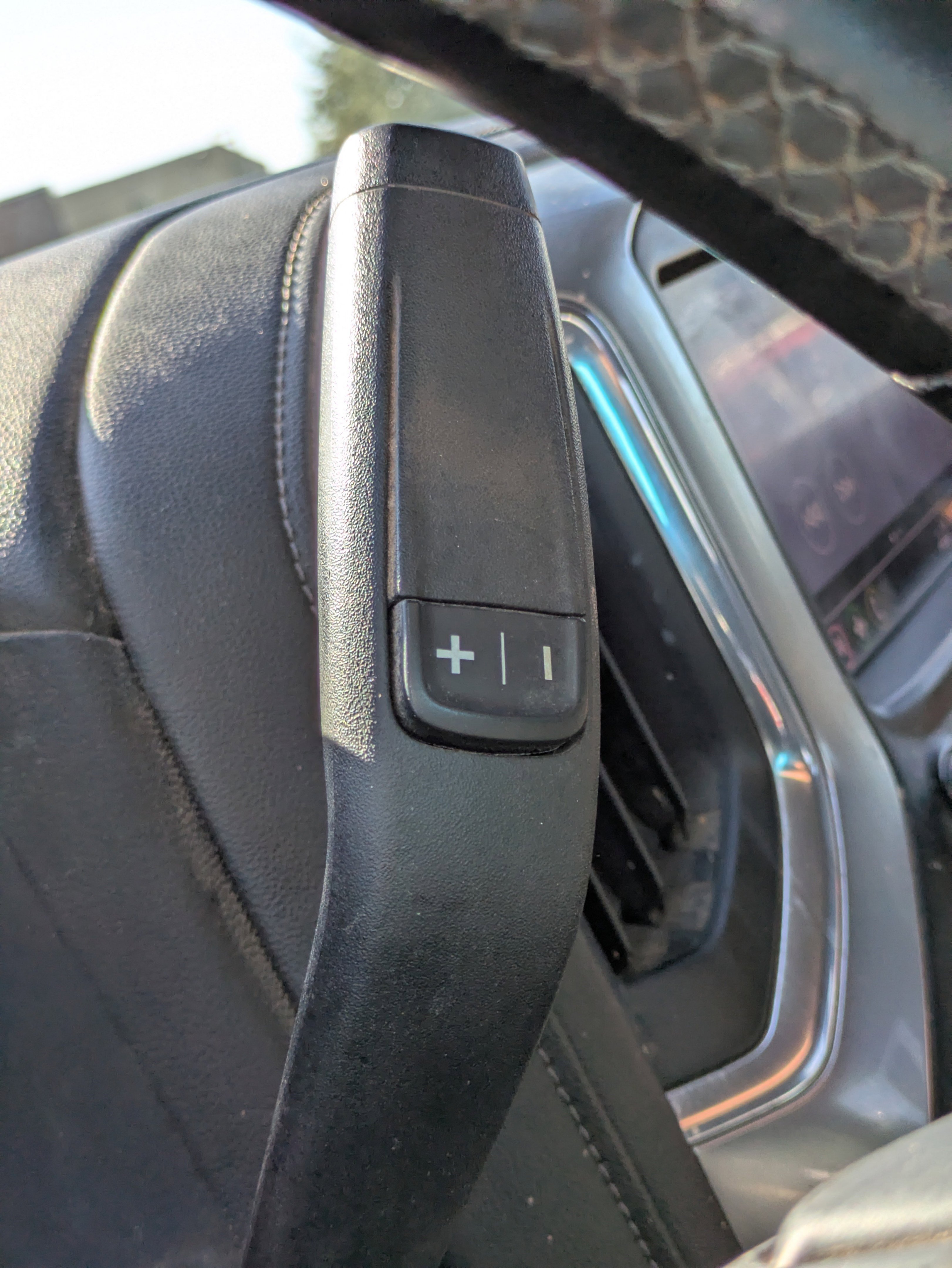 Used 2023 Chevrolet Silverado 2500 LT w/ Convenience Package image 19