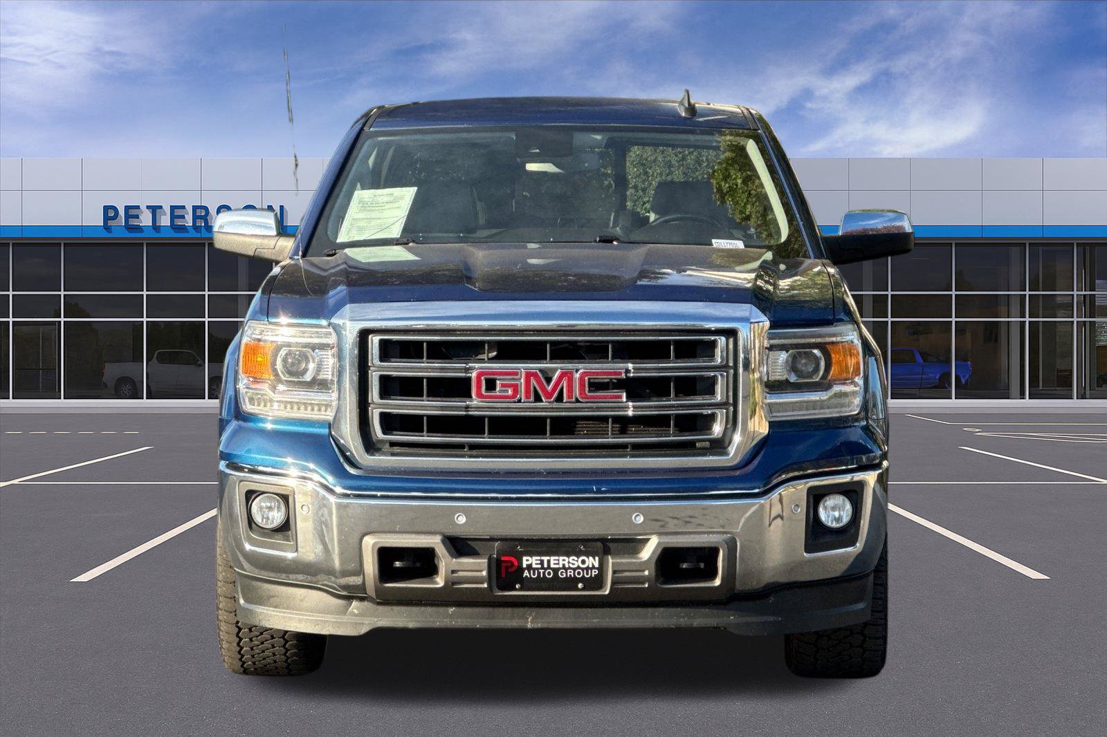 Used 2015 GMC Sierra 1500 SLT w/ SLT Crew Cab Value Package AWD/4WD image 9