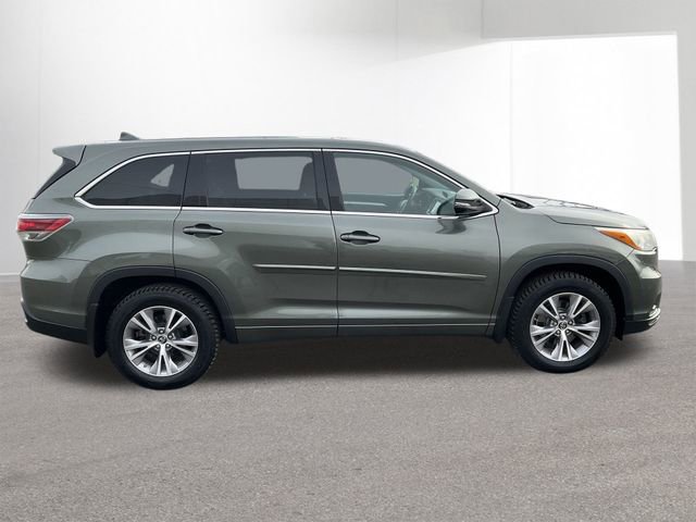 Used 2016 Toyota Highlander Plus image 30