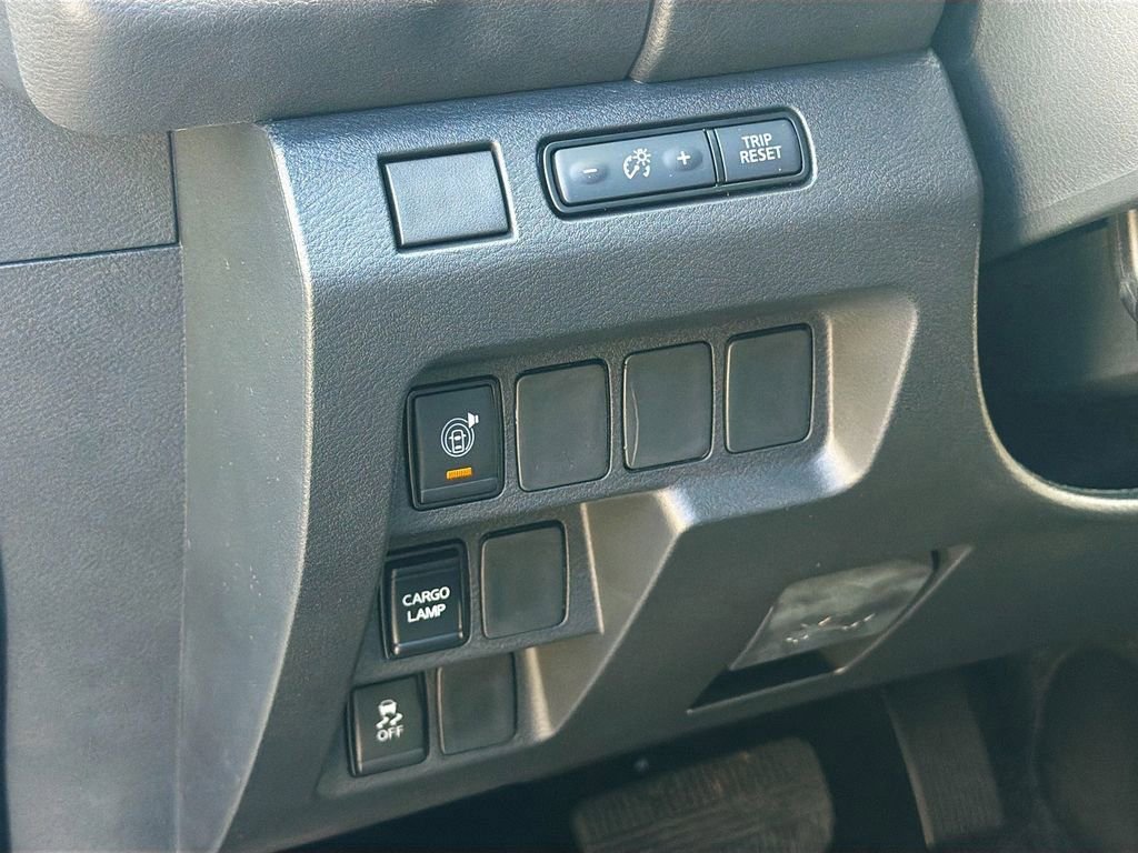 New 2026 Nissan Frontier SV w/ All-Weather Content Package image 10