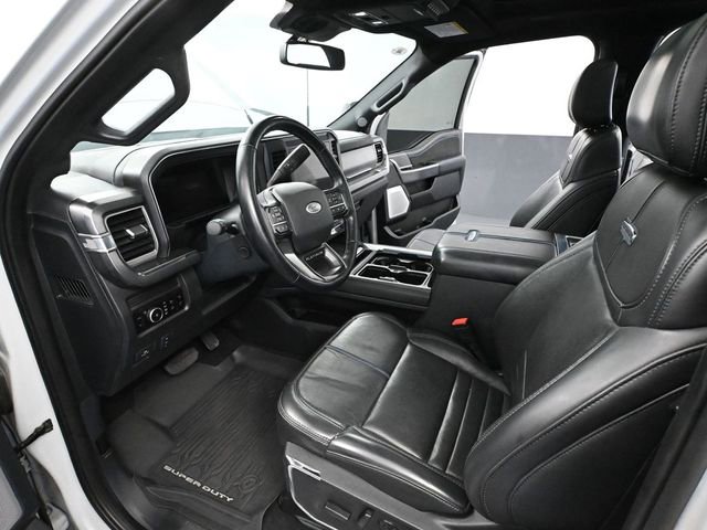 Used 2025 Ford F250 Platinum w/ FX4 Off-Road Package image 24