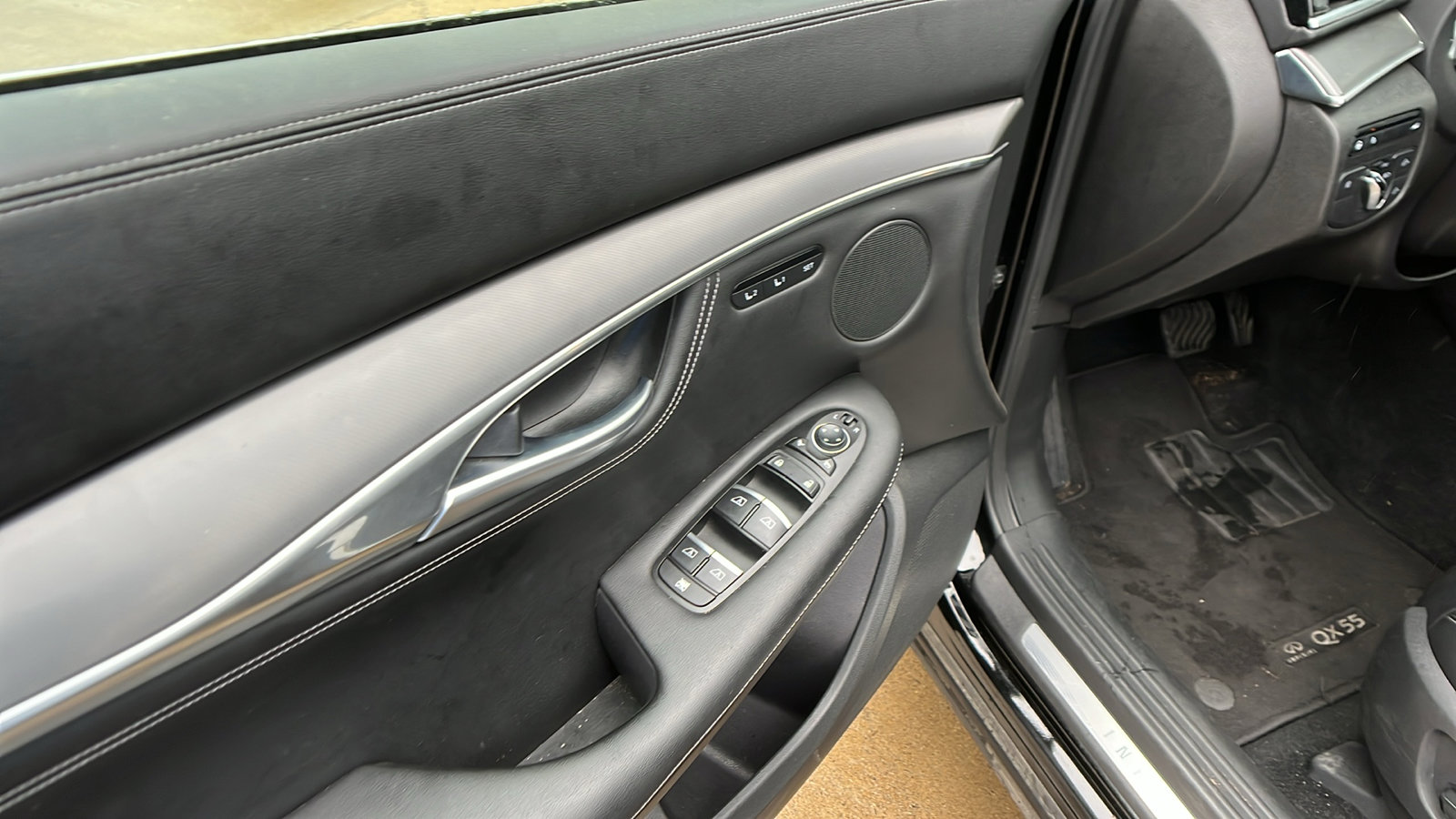 Used 2024 INFINITI QX55 Luxe image 14