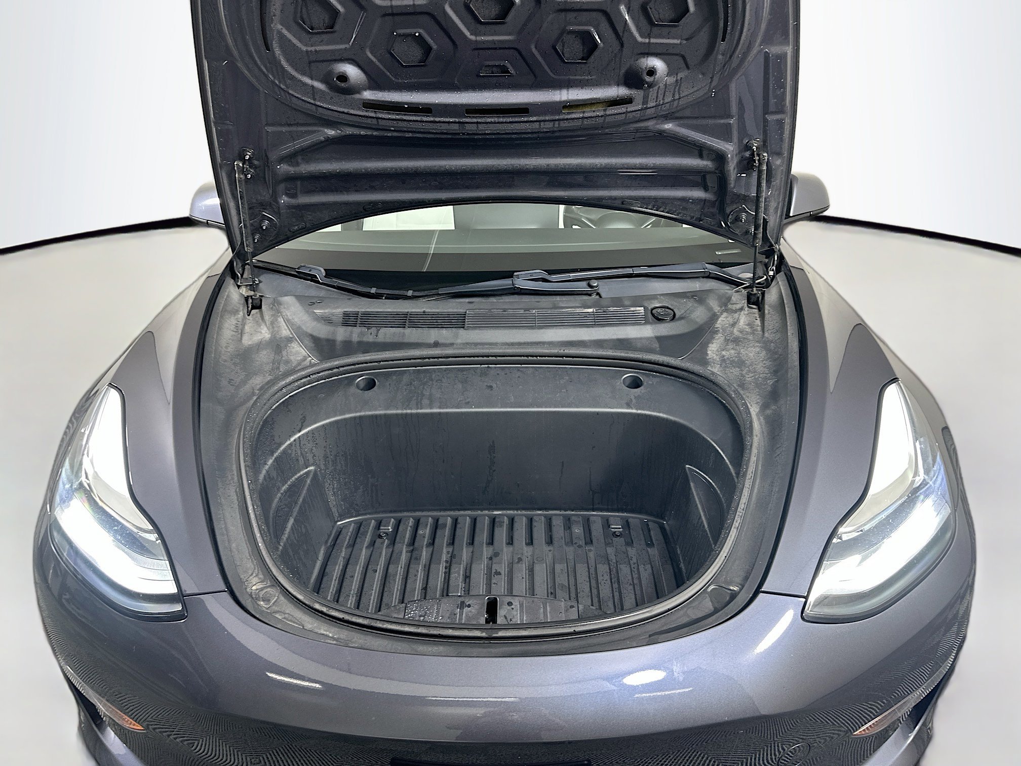 Used 2021 Tesla Model 3 Standard Range Plus image 34