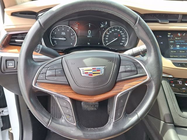 Used 2019 Cadillac XT5 Platinum image 16