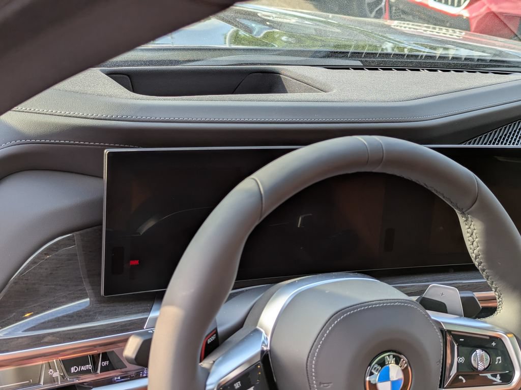 New 2026 BMW 740i xDrive w/ Executive Package AWD/4WD image 12