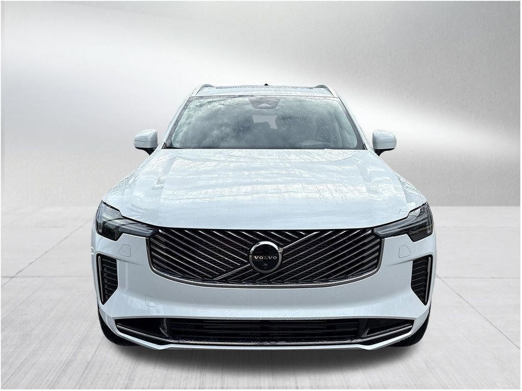 New 2026 Volvo XC90 T8 Ultra w/ Protection Package Premier image 2