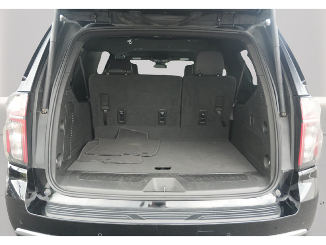 Used 2024 Chevrolet Suburban LT AWD/4WD image 9