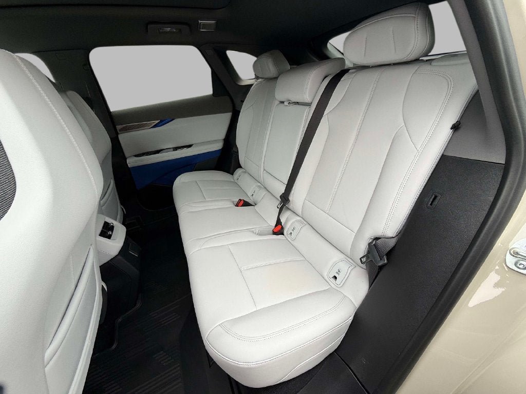 New 2027 Cadillac Optiq Luxury RWD image 3
