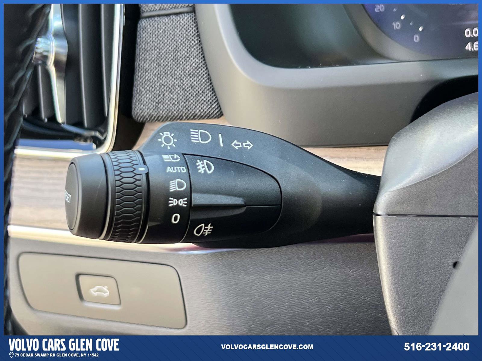 Used 2026 Volvo XC90 B5 Core w/ Protection Package image 23