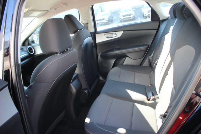 Used 2023 Kia Forte LXS FWD image 23