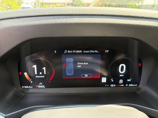 Used 2025 Ford Explorer Active AWD/4WD image 15