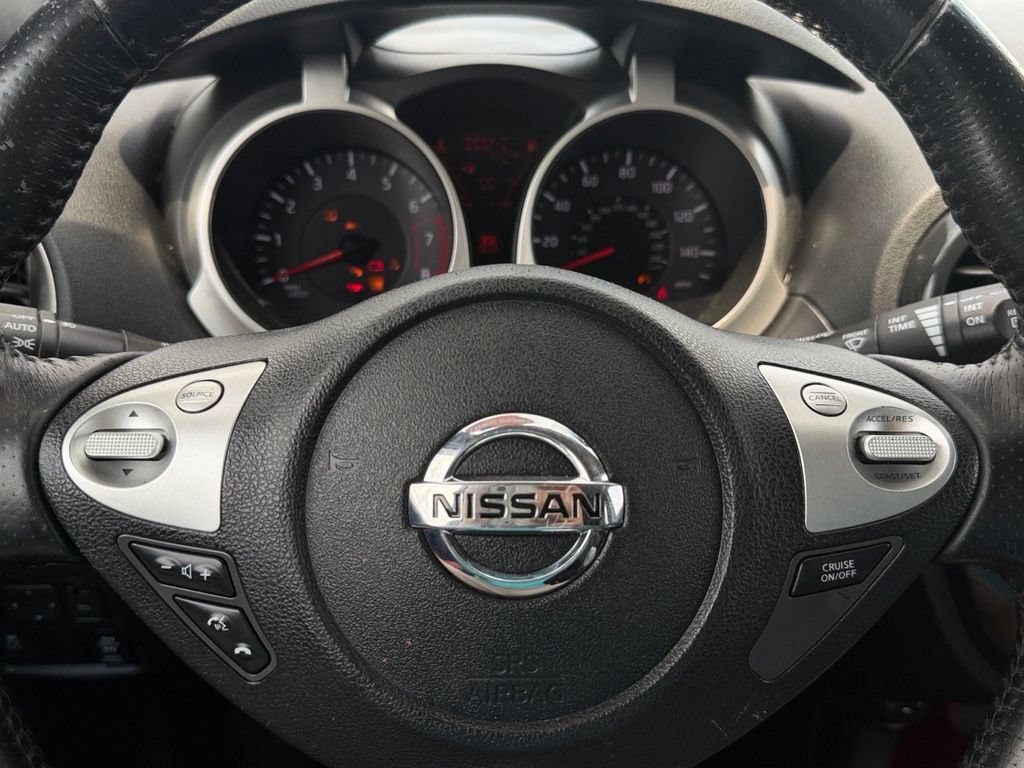 Used 2011 Nissan Juke SL AWD/4WD image 21